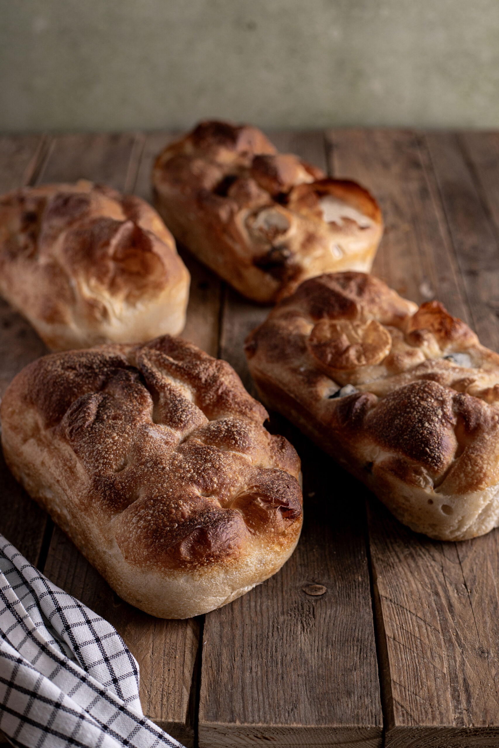 Fokača z drožmi (različne opcije), 470-500 g